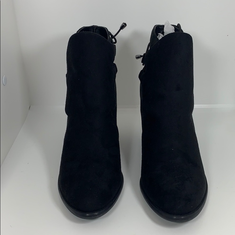 Dirty Laundry by Chinese Laundry Wing It Boots 8M